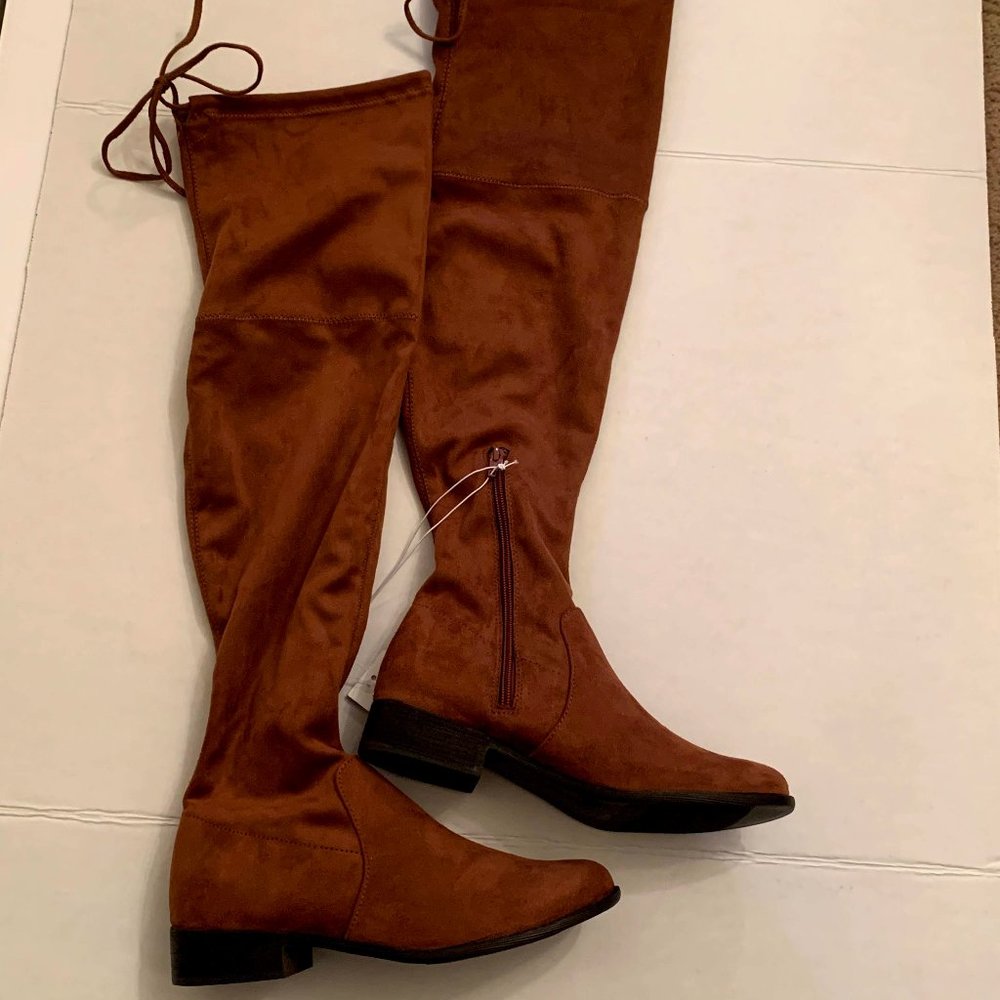 Women's Boots- Knee high Boots size 8.5